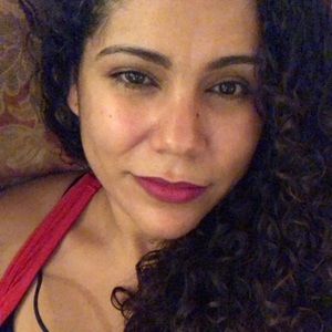 Meet your Posher, Eva